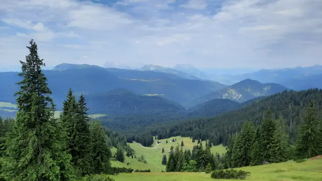 Blick vom Dürrnbachhorn Sesselbahn | Foto: Kristin Hätterich