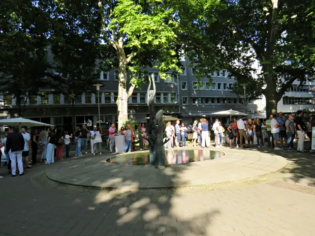 Die Getränkewarteschlange | Foto: Brigitte Melder