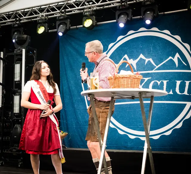 Lea I. im Gespräch mit Klaus Steckmann | Foto: Cornelia Bauer