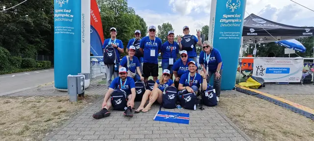 Athlet*innenteam der Gemeindediakonie Mannheim mit Unterstützung von "Adler helfen Menschen e.V." bei den Landesspielen der Special Olympics | Foto: Gemeindediakonie Mannheim