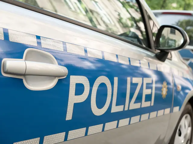 Polizei Symbolbild | Foto: cbies/stock.adobe.com
