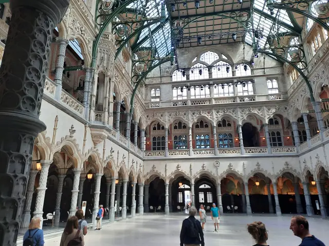 Antwerpen, die Diamantenstadt am Rhein, begeistert mit einer lebendigen Kulturszene und ist Ausflugsziel bei der Jubiläumsleserreise 2026 | Foto: Kristin Hätterich