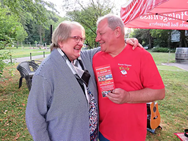 Frau Ellerhold mit Reinhard Glaser | Foto: Brigitte Melder