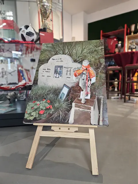 Würdigt den Ehrenbürger Fritz Walter: Das Gemälde seines Grabes wird einen festen Platz in der Ausstellung des FCK-Museums erhalten | Foto: Stadt Kaiserslautern/gratis