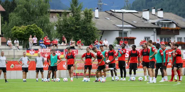 Das Team des 1. FC Kaiserslautern nimmt Kurs auf die neue Saison | Foto: Thomas Hilmes