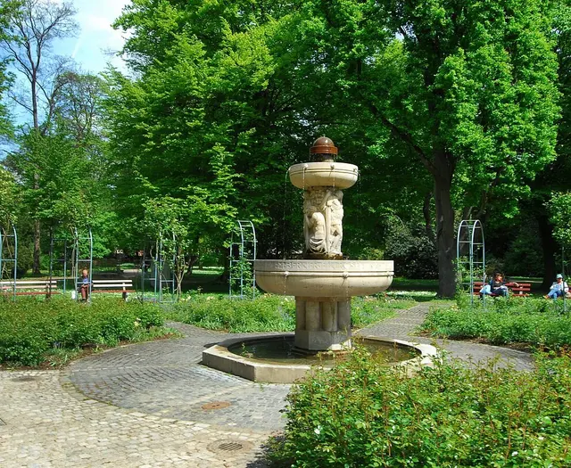 er Rosengarten im Schlossgarten Durlach | Foto: Stadt Karlsruhe, Monika Müller-Gmelin