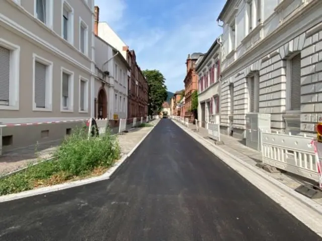 Ein Teilabschnitt der Fröbelstraße kann ab Montag wieder befahren werden | Foto: Stadt Neustadt
