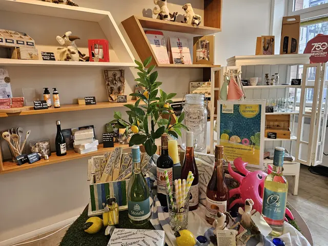 Tourist-Info und seine Elwetritsche | Foto: Michael Landgraf