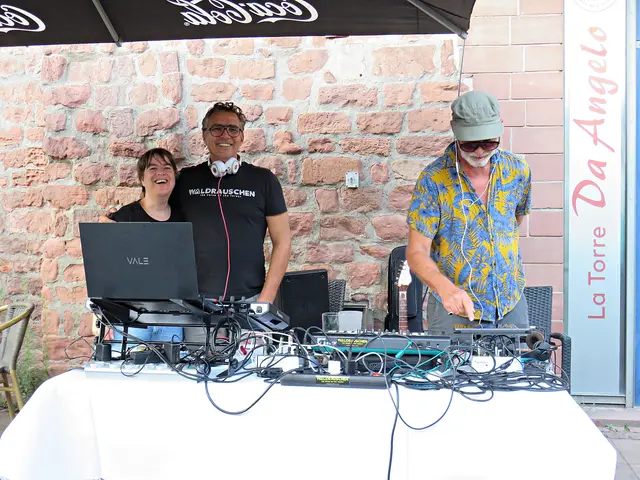 Andrea Lang bei HJ Mayer | Foto: Brigitte Melder