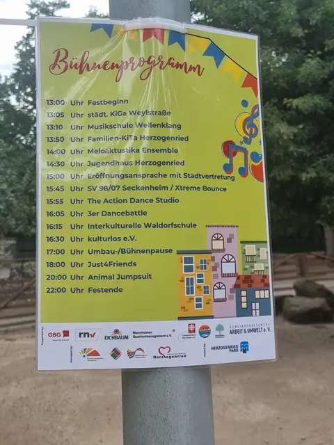 Das komplette Bühnenprogramm auf einen Blick. | Foto: BAS