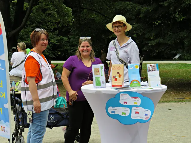 Diana Fabro, Angelika Schreiweis-Brezinova und Dr. Inga-Lena Darkow | Foto: Brigitte Melder