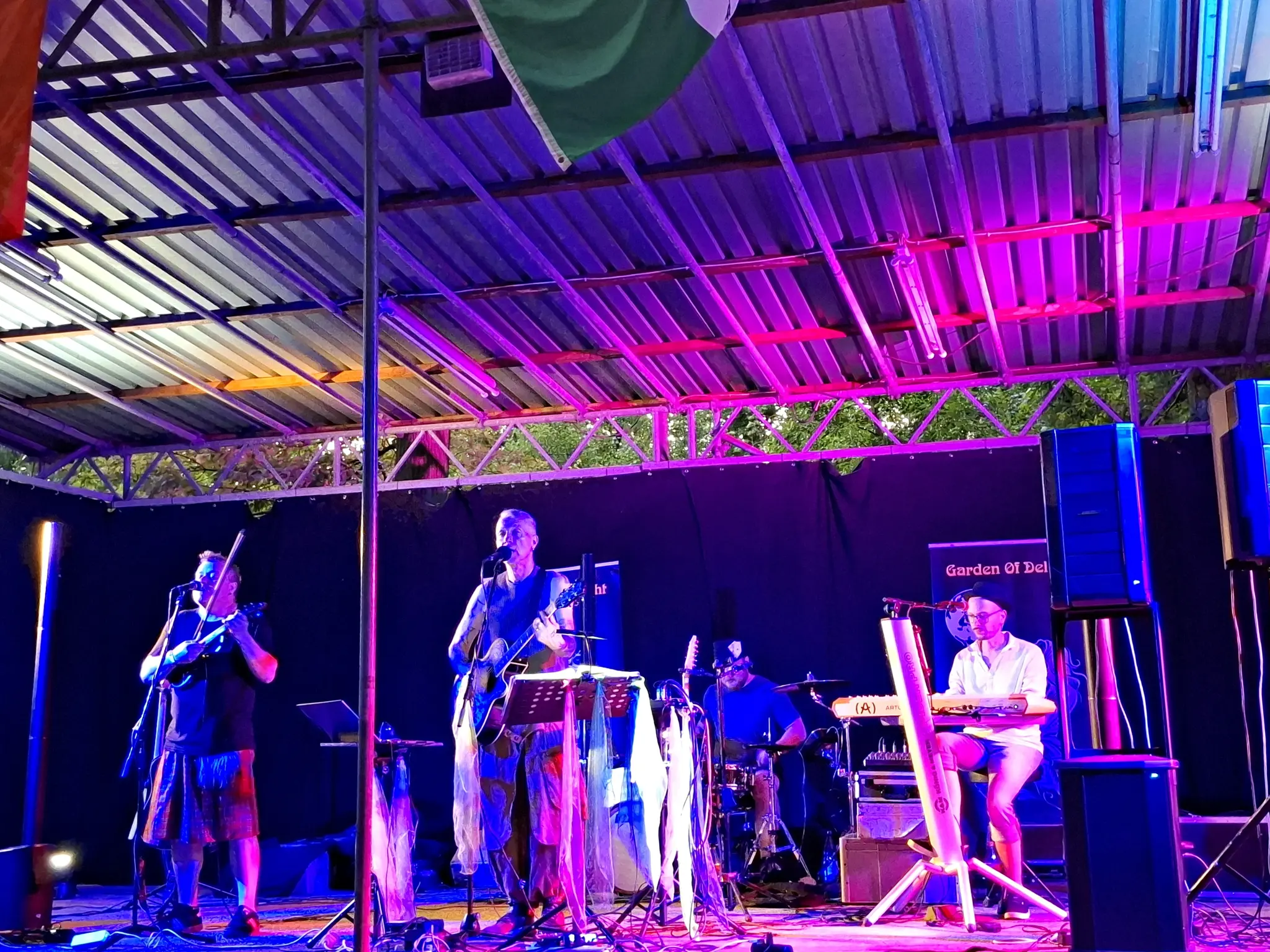 Irish-Folk-Night-mit-grandioser-Band-Garden-of-Delight-