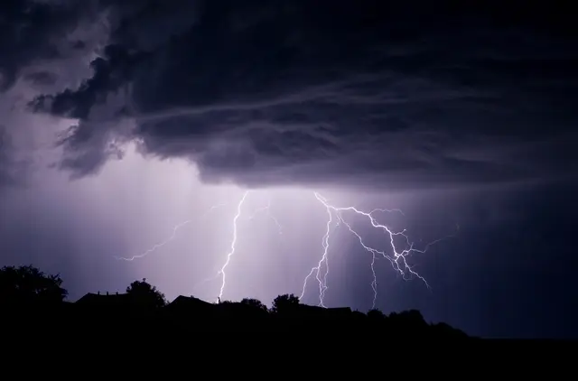Gewitter Symbolbild | Foto: serkucher/stock.adobe.com