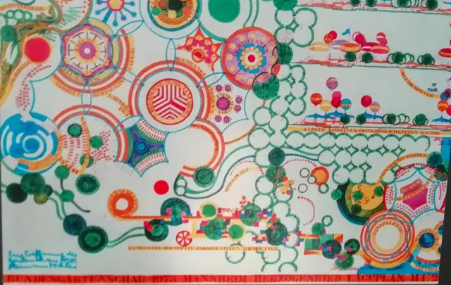 Der erste Entwurf von Mutschler, hier in kunstvoller Pop-Art,ist visionär und voller Zukunftsglaube. Grundidee war, die Grünräume von Herzogenriedpark mit den Höfen der Siedlung zu verschränken, einen großen Grünzug zu schaffen. Die Multihalle sollte leicht wirken, wie von Ballons getragen. | Foto: Carlfried Mutschler