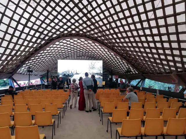 Das neue Format MultiMa in der Multihalle, gefördert unter anderem von der Architektenkammer, der Stadt, BDA, wird nun regelmäßig stattfinden. | Foto: Julia Glöckner