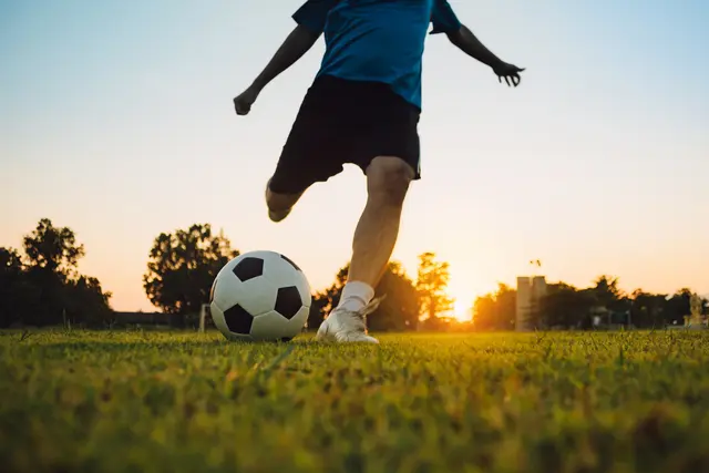 Im Fußball-Südwestpokal gibt es gleich ein Derby. | Foto: nateejindakum/stock.adobe.com