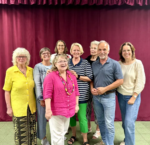 Förderverein Tafel Neustadt/Haßloch e.V.: Alter und neuer Vorstand mit Claudia Albrecht an der Spitze. | Foto: Förderverein Tafel Neustadt, Kammerloch