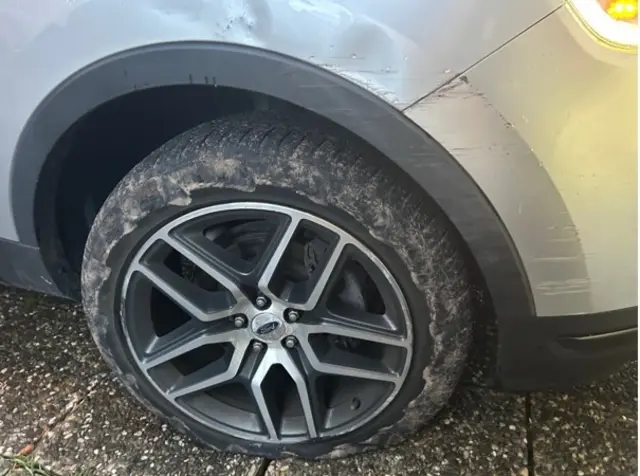 Woher kommt der Streifschaden | Foto: Polizei