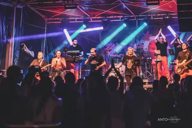 Die Band "Alive" | Foto: Alive
