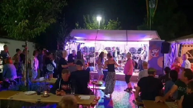Gute Stimmung bei der Häädsturrekerwe  | Foto: Gemeinde Rinnthal