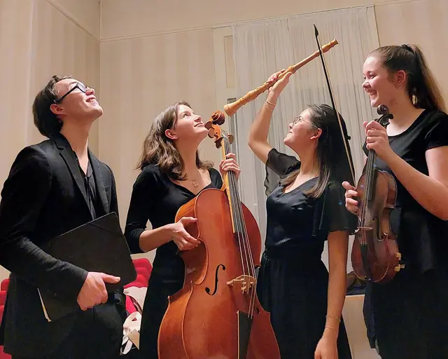 Samstag, 8.11.2025, 19:00 Uhr, Christuskirche Karlsruhe,
Young Elites
– Barockensemble Studio 16,
– Preisträger:innen des Bundeswettbewerbs Jugend musiziert.
In der Christuskirche in Karlsruhe entfalten exzellente Ensembles ihre klangliche Bandbreite.  | Foto: Studio 16