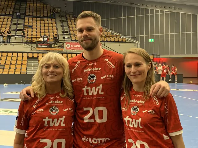 Eulen-Rechtsaußen Alex Falk startet in seine 10. Profi-Saison | Foto: Michael Sonnick