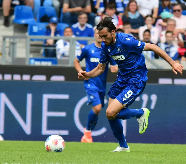 Zug nach vorne | Foto: abseits-ka/Anderer