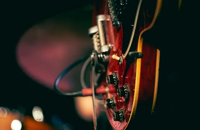 Gitarre | Foto: Paul Needham