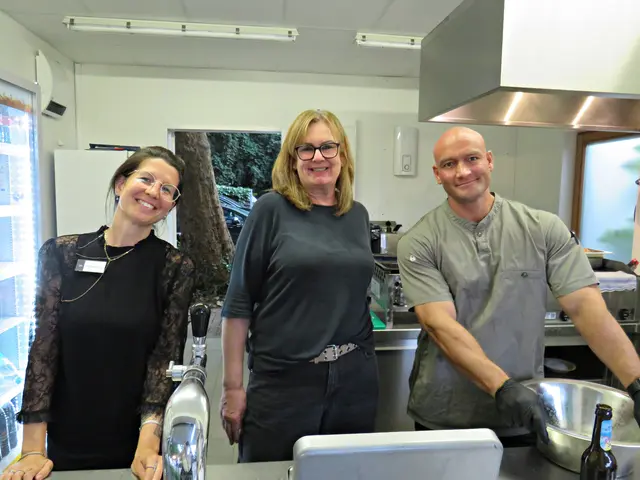 Kiosk-Team versorgte mit Essen und Getränken | Foto: Brigitte Melder