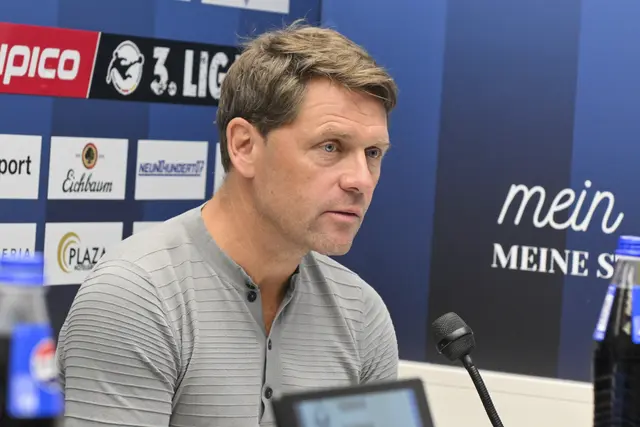 Luc Holtz bei seiner Vorstellung als neuer Trainer des SV Waldhof Mannheim. | Foto: PIX-Sportfotos/Michael Ruffler