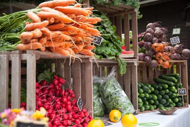 Donnersberger Genussmarkt mit vielen regionalen Spezialitäten | Foto: Donnersberg-Touristik-Verband e.V.