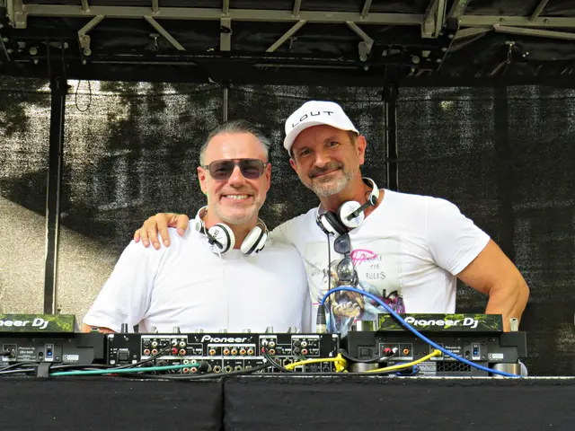 Die beiden DJs | Foto: Brigitte Melder