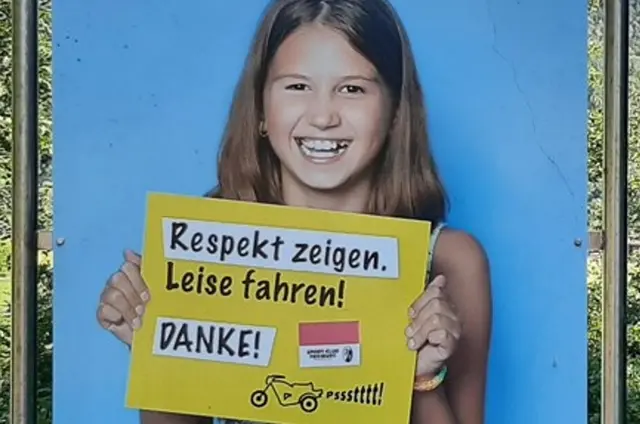 Straßenschild: Von ADAC, unterstützt von Polizei BW | Foto: G.Moses