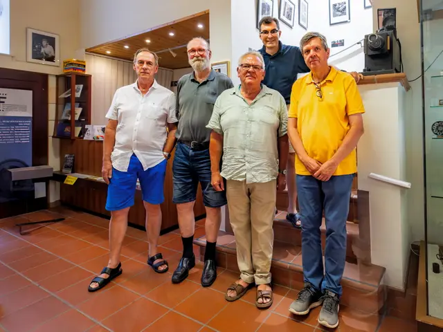 Hinten Wolfgang Leibig, von rechts nach links: Alfons Oebbeke, Udo Bauer, Klaus Herrmann, Hendrik Schadagies | Foto: Johann-Peter Melder