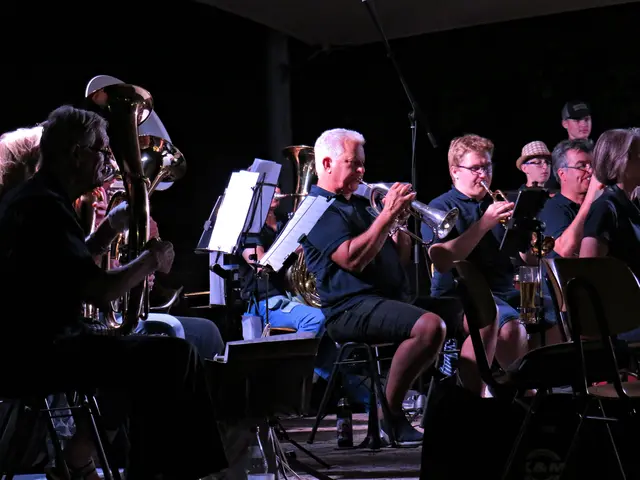 Bürgermeister Peter Christ bei den Bläsern im MV | Foto: Brigitte Melder