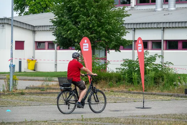Konzentration. Langsam geradeaus fahren | Foto: Gerhard Öfner