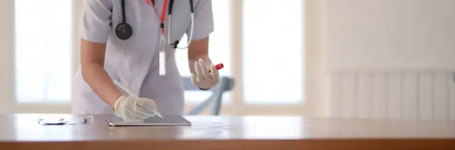 Blutuntersuchung Symbolbild | Foto: bongkarn/stock.adobe.com