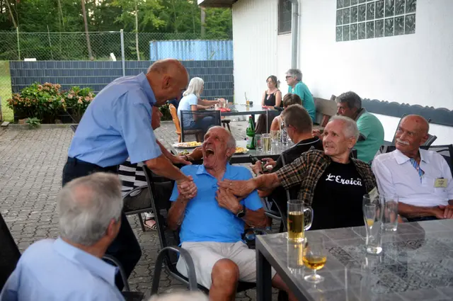 Ortwin Czarnowski begrüßt Jürgen Tschan, Algis Oleknavicius und Jürgen Walter | Foto: Roger Klenk