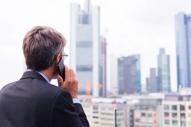 Vorwahl 069 im Display? Der Anruf kann aus Frankfurt am Main kommen - muss er aber nicht. Viele Spoofer bedienen sich dieser Vorwahl in betrügerischer Absicht. | Foto: nullplus/stock.adobe.com