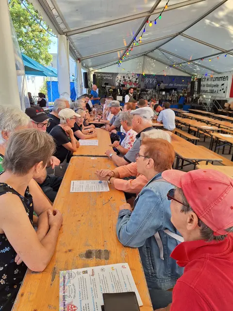 Im Festzelt 2 | Foto: Ich