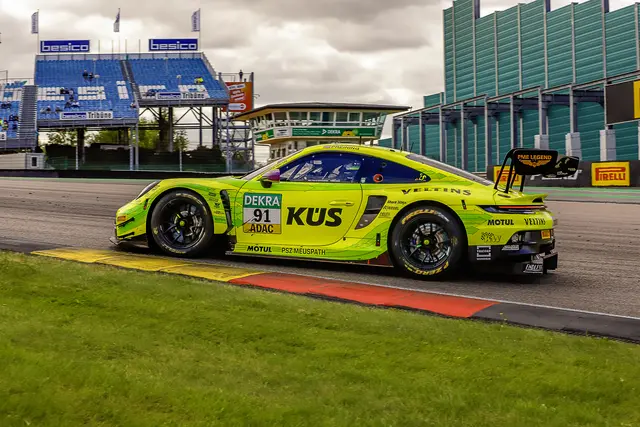 Thomas Preining verpasste im Grello-Porsche als Vierter das Podium | Foto: Marcel Uhlmann