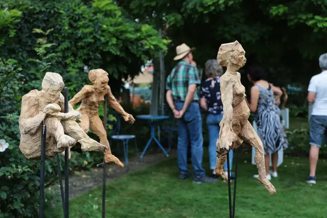 Figuren im Gartenpark Völker 2023. | Foto: Schmitt