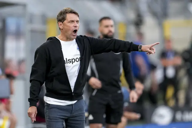 Der neue Waldhof-Trainer Luc Holtz durfte sich beim Drittligadebüt gegen Viktoria Köln über einen 2:0-Sieg freuen. | Foto: Zimmermann/PIX-Sportfotos