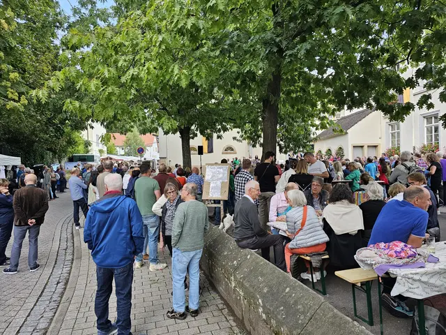 Die Haardter Woi- und Quetschekuchekerwe ist jedes Jahr ein Besuchermagnet. | Foto: Eva Bender