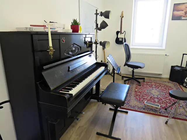 Abstecher in die nebenanliegende Musikschule | Foto: Brigitte Melder