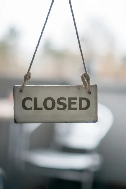 Geschlossen Symbolbild | Foto: vegefox.com/stock.adobe.com