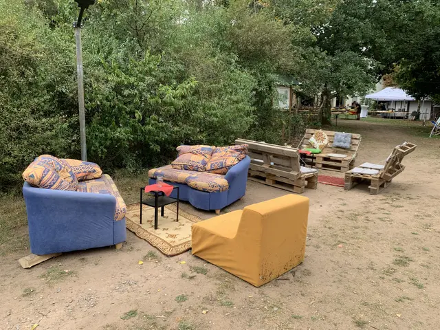 Auch bequeme Sitzpolster waren im Angebot | Foto: Peter Krietemeyer