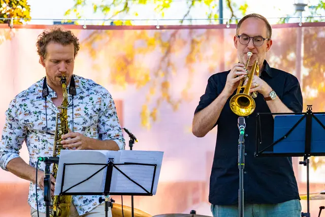 ), Marc König (Trompete) und Fabian Schöne (Saxophon) | Foto: Wolfgang Neuberth