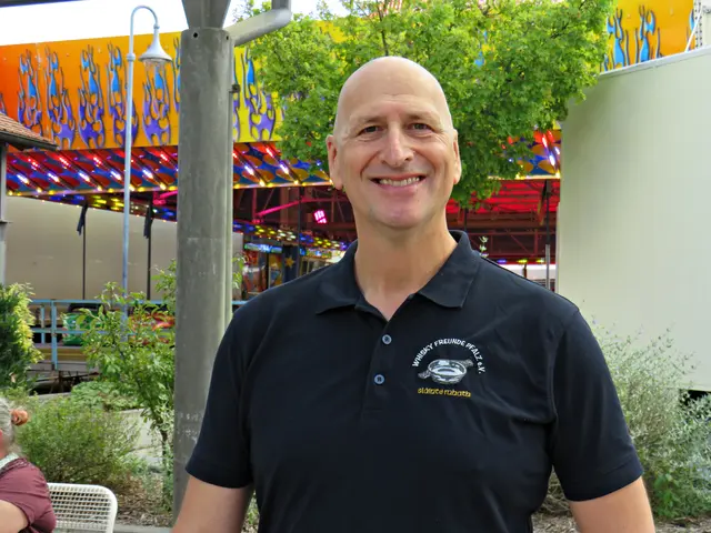 Moderator Dieter Keck | Foto: Brigitte Melder