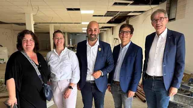 Die Enso-Vertreterinnen Ännchen Fleger und Lisa Vierke, Stadtbürgermeister Mattia De Fazio, Enso-Pate Christopher Bretscher und Standortbotschafter Boris Bohr (von links). | Foto: bor